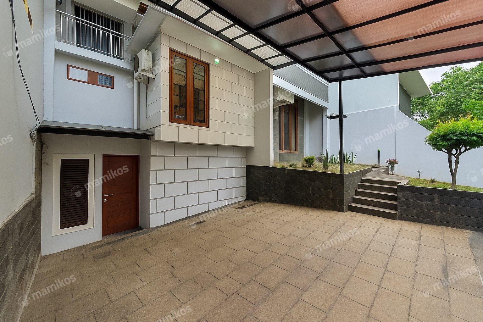 Rumah 5 Kamar Tidur 4 Kamar Mandi 2 Lantai Lebak Bulus Jakarta Selatan - Photo 3