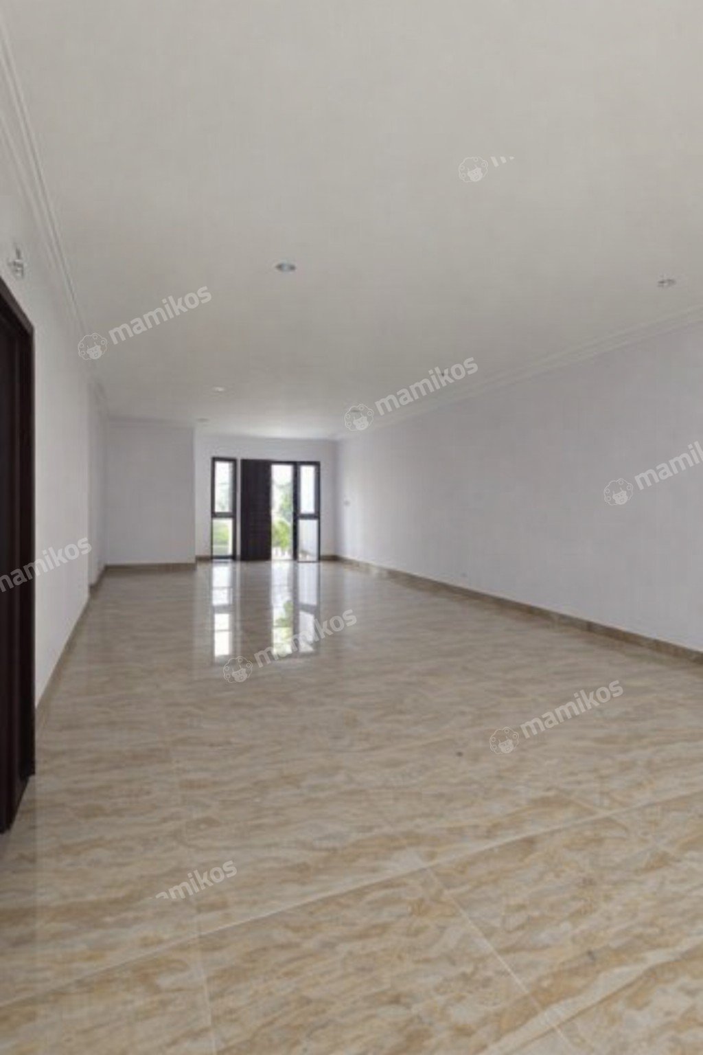 Rumah Sertifikat PPJB 4 Kamar Tidur 4 Kamar Mandi Pantai Indah Kapuk Jakarta Utara - Photo 2