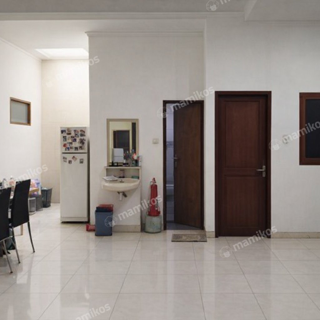 Rumah Sertifikat SHM 4 Kamar Tidur 2 Kamar Mandi Citra Garden Jakarta Barat - Photo 4