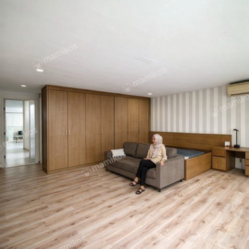 Rumah Sertifikat SHM 6 Kamar Tidur 6 Kamar Mandi Kemang Jakarta Selatan - Photo 5
