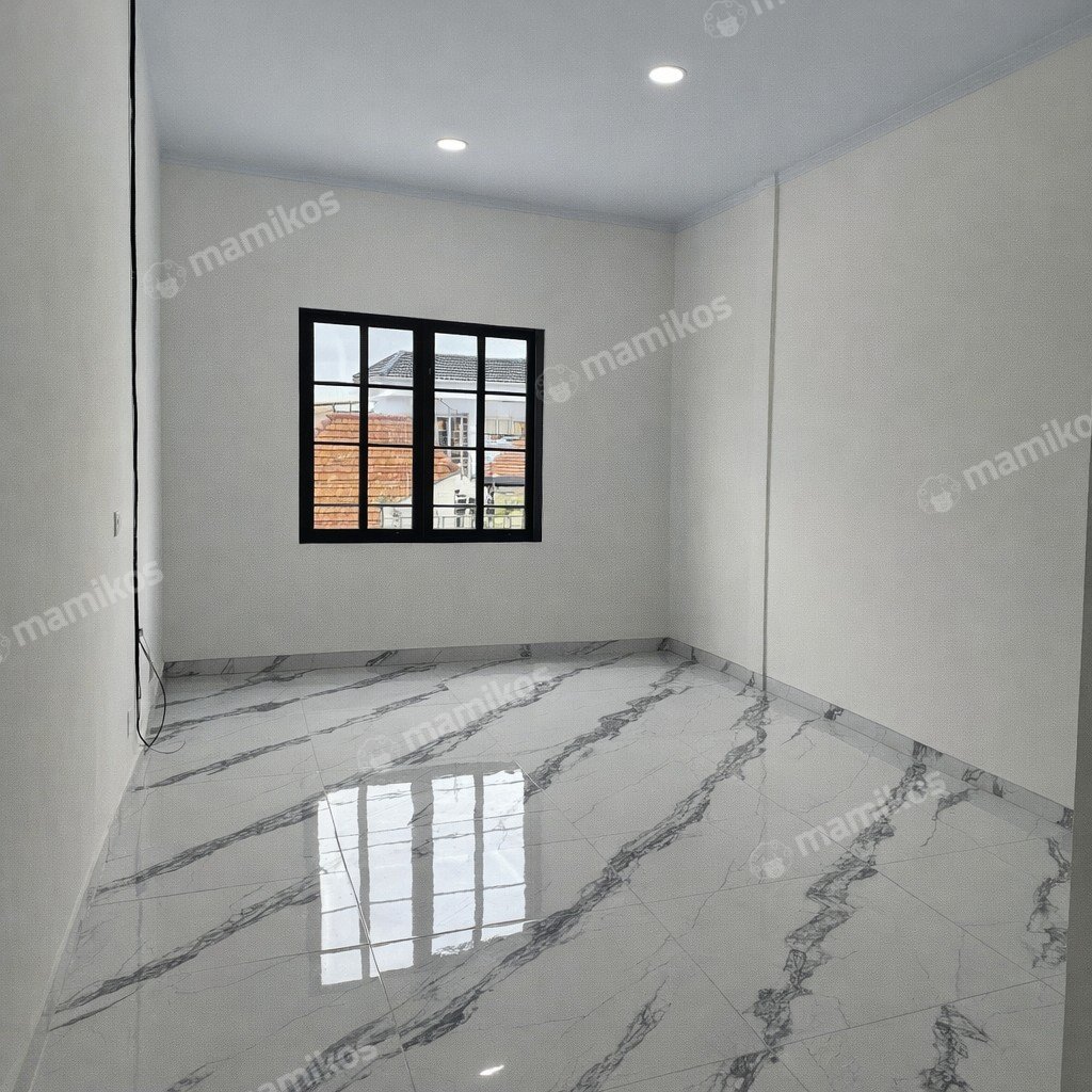 Rumah Sertifikat SHM 4 Kamar Tidur 3 Kamar Mandi Duri Kepa Jakarta Barat - Photo 3