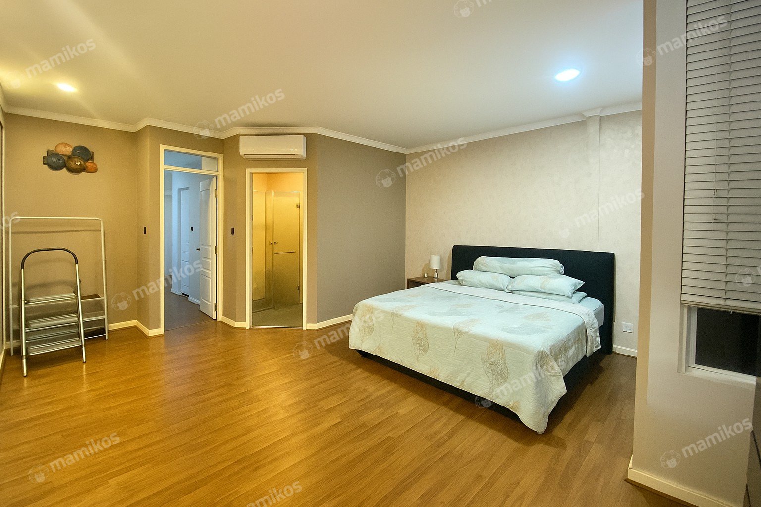 Rumah Sertifikat SHM 3 Kamar Tidur 3 Kamar Mandi Taman Palem Jakarta Barat - Photo 4