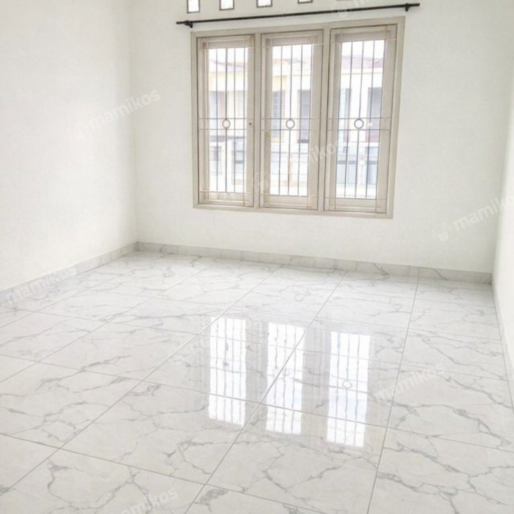 Rumah Sertifikat SHM 3 Kamar Tidur 2 Kamar Mandi Pondok Kelapa Jakarta Timur - Photo 3