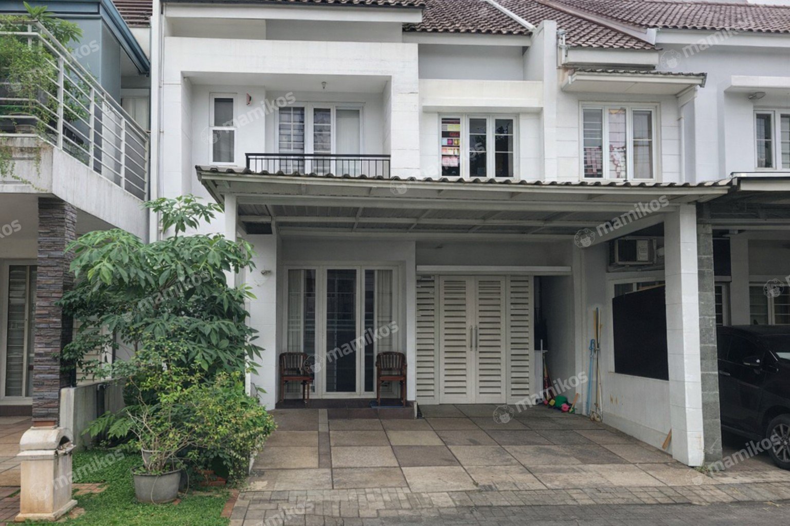 Rumah Sertifikat SHM 3 Kamar Tidur 4 Kamar Mandi Raffles Hills Jakarta Timur