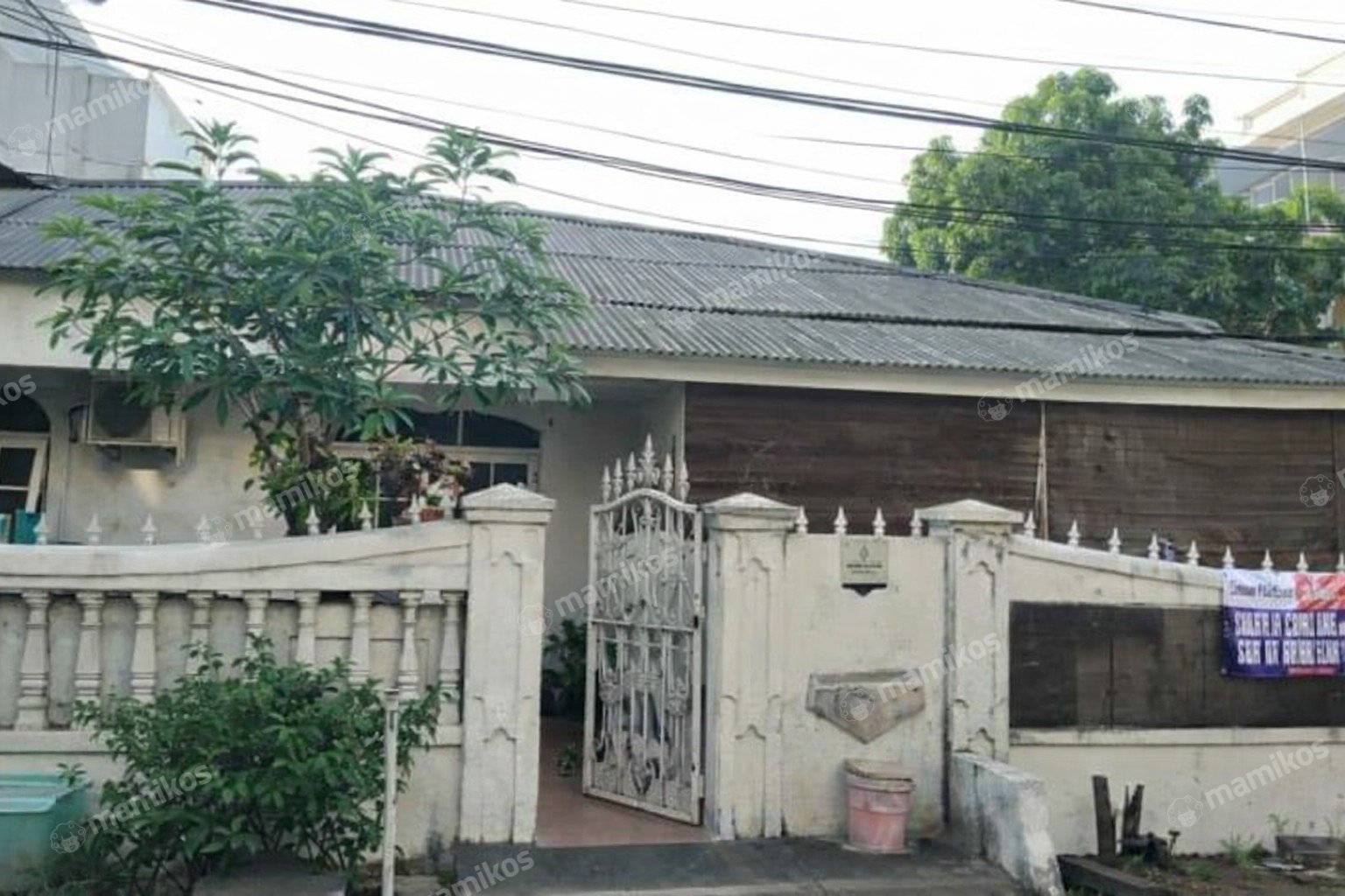 Rumah Sertifikat SHM 3 Kamar Tidur 2 Kamar Mandi Kelapa Gading Jakarta Utara - Photo 2