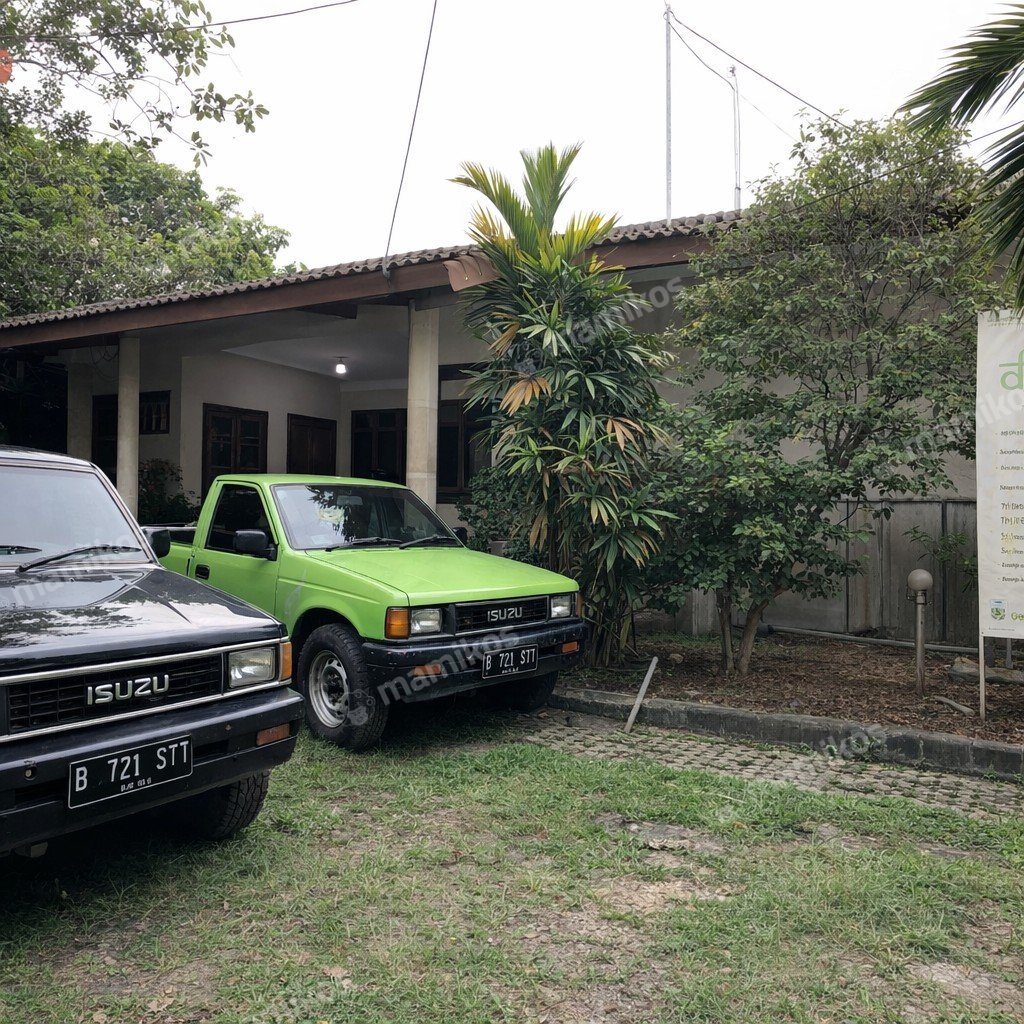 Rumah Sertifikat SHM 5 Kamar Tidur 3 Kamar Mandi Jembatan Lima Jakarta Barat - Photo 4