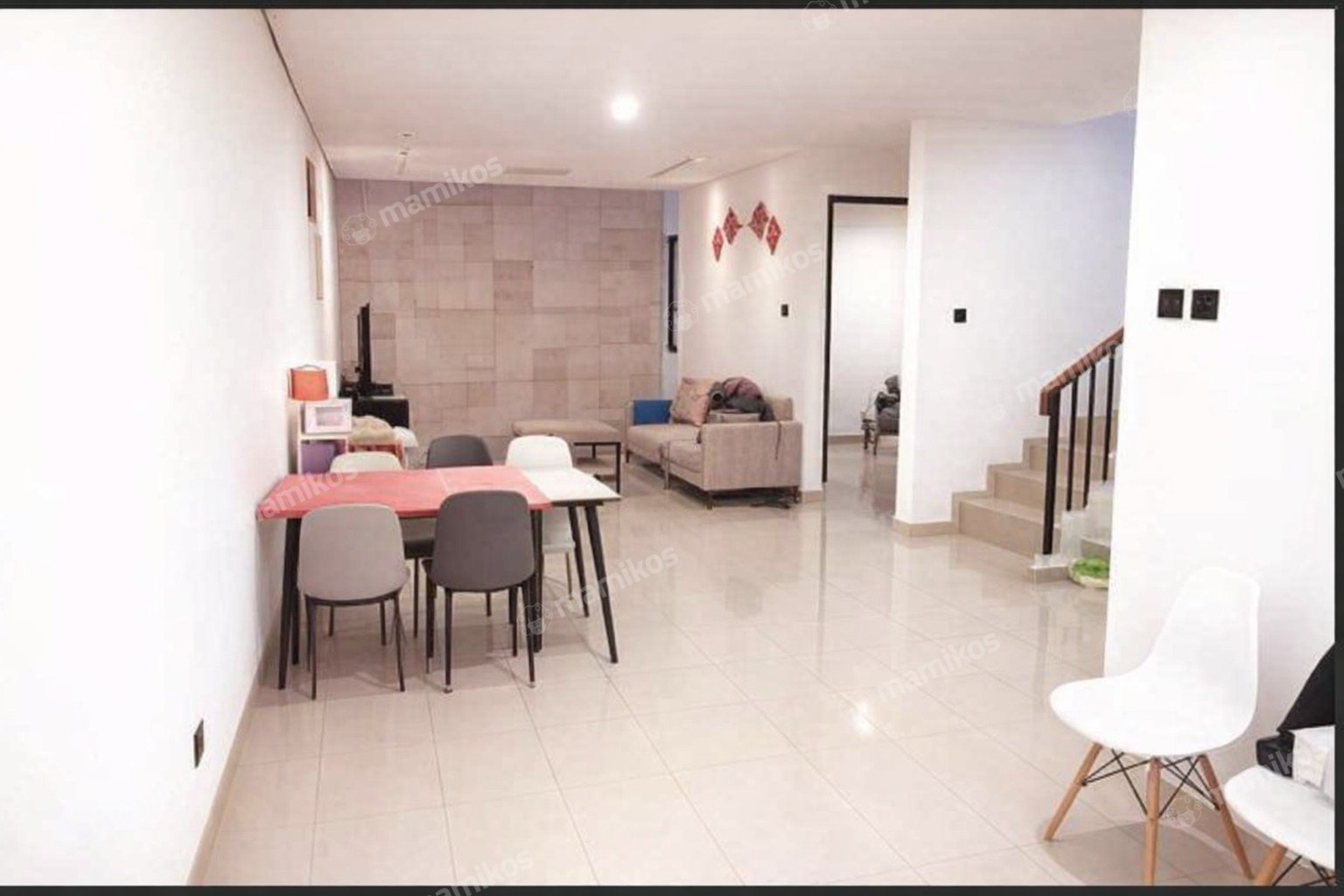 Rumah Sertifikat SHM 5 Kamar Tidur 4 Kamar Mandi Cakung Jakarta Timur