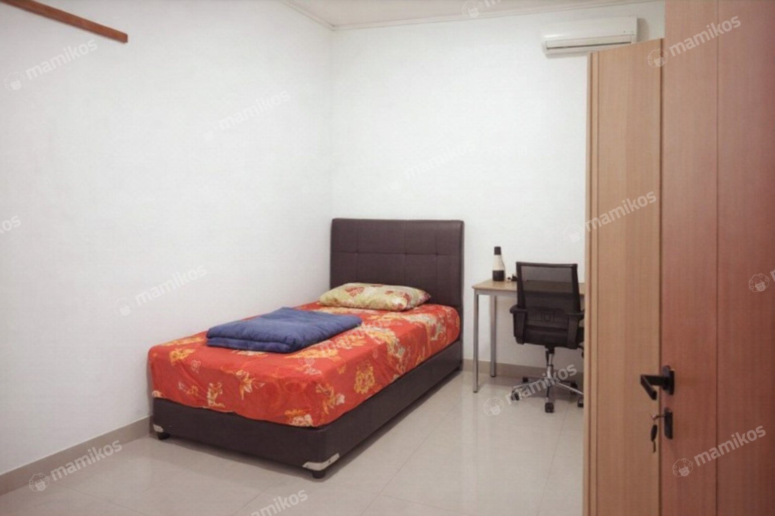 Rumah Sertifikat SHM 5 Kamar Tidur 4 Kamar Mandi Cakung Jakarta Timur - Photo 5