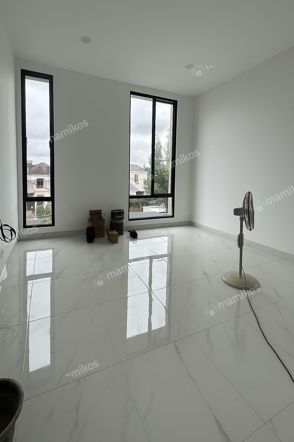 Rumah Sertifikat SHM 3 Kamar Tidur 3 Kamar Mandi Duri Kepa Jakarta Barat - Photo 5