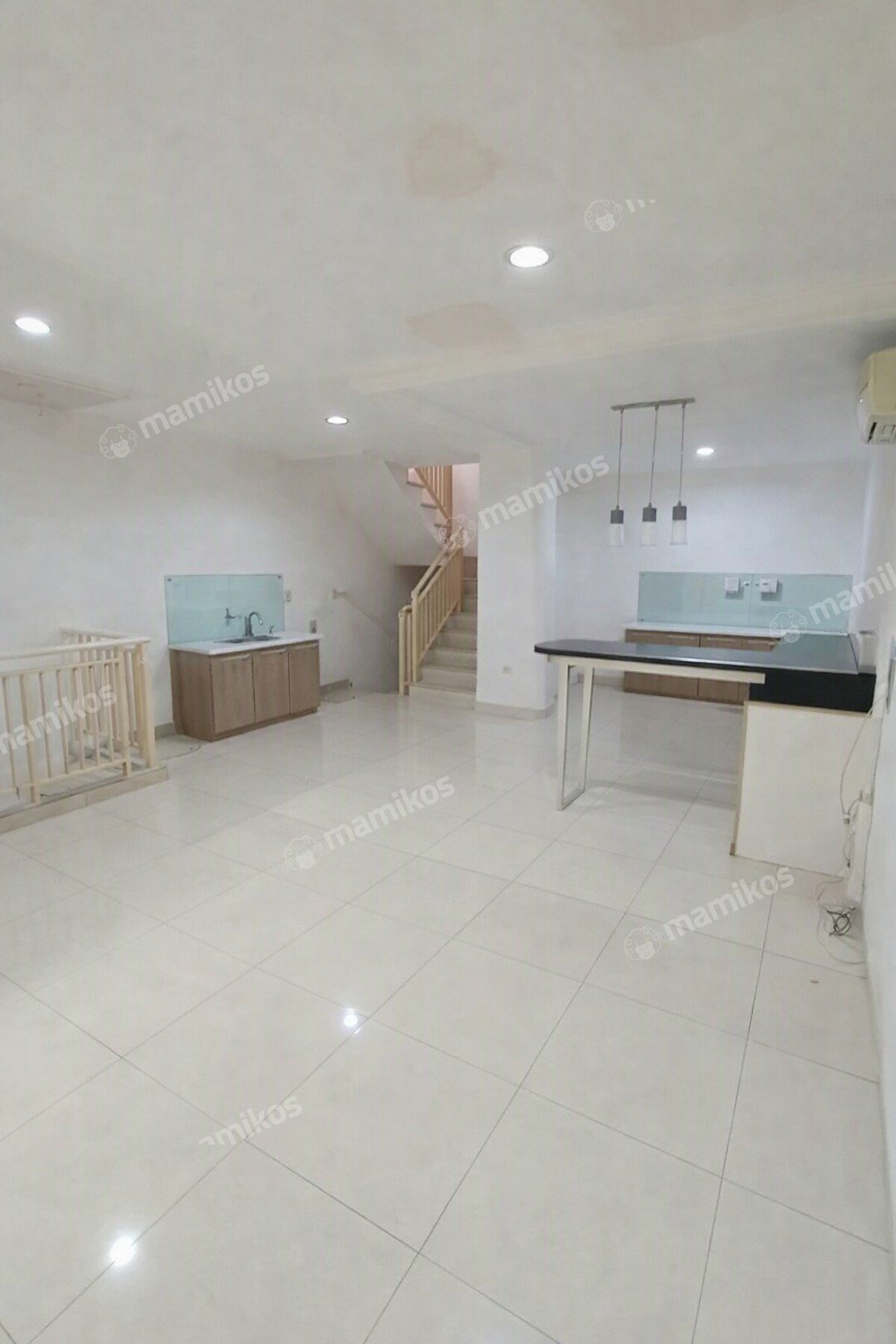 Rumah Sertifikat SHM 4 Kamar Tidur 3 Kamar Mandi Kelapa Gading Jakarta Utara - Photo 4