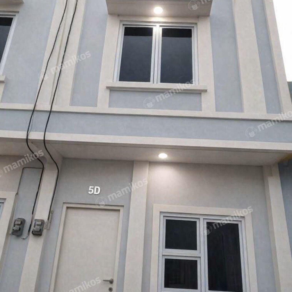 Rumah Sertifikat SHM 2 Kamar Tidur 2 Kamar Mandi Utan Kayu Jakarta Timur - Photo 2