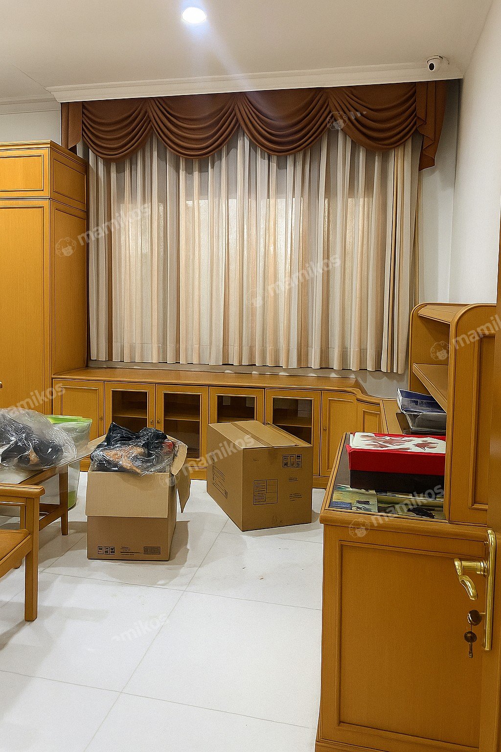 Rumah Sertifikat SHM 8 Kamar Tidur 3 Kamar Mandi Sunter Jakarta Utara - Photo 5