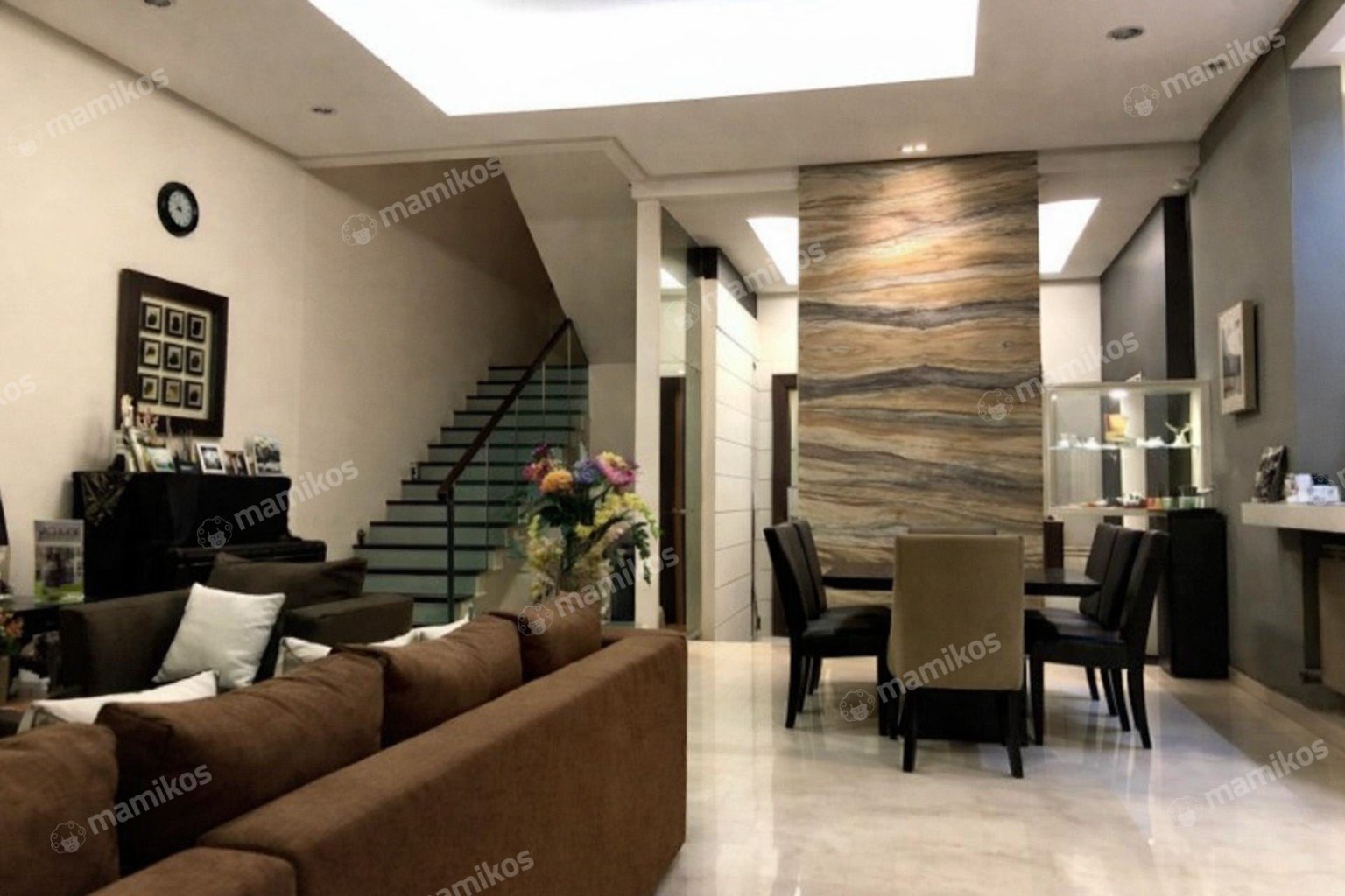 Rumah Sertifikat SHM 5 Kamar Tidur 5 Kamar Mandi Pantai Indah Kapuk Jakarta Utara - Photo 4