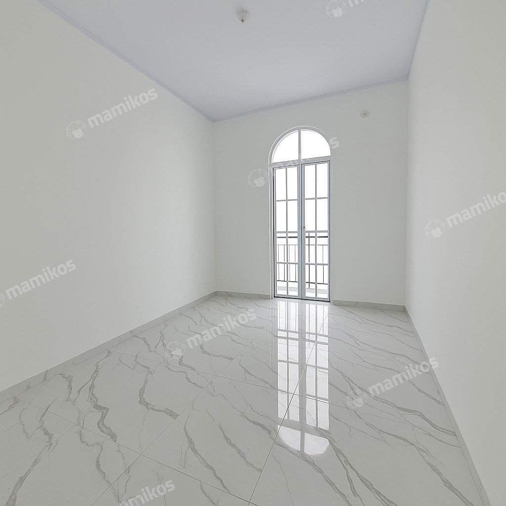 Rumah Sertifikat SHM 3 Kamar Tidur 3 Kamar Mandi Duren Sawit Jakarta Timur - Photo 2