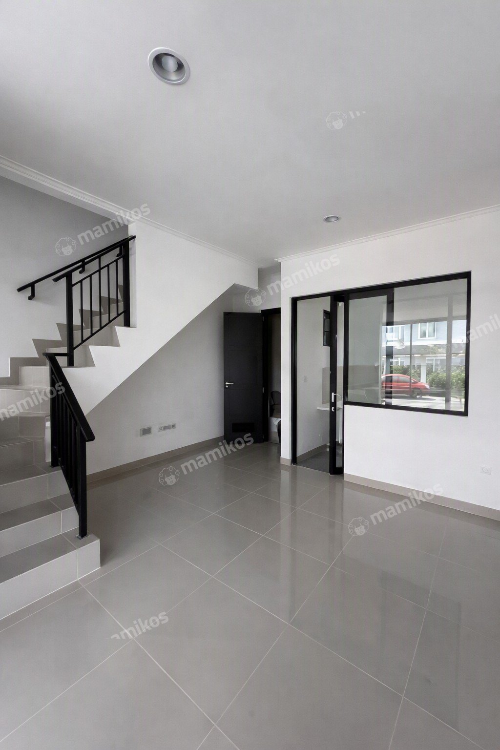 Rumah Sertifikat SHM 3 Kamar Tidur 3 Kamar Mandi Pantai Indah Kapuk Jakarta Utara - Photo 2