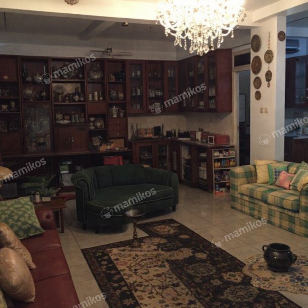 Rumah Sertifikat SHM 4 Kamar Tidur 4 Kamar Mandi Pulomas Jakarta Timur - Photo 2