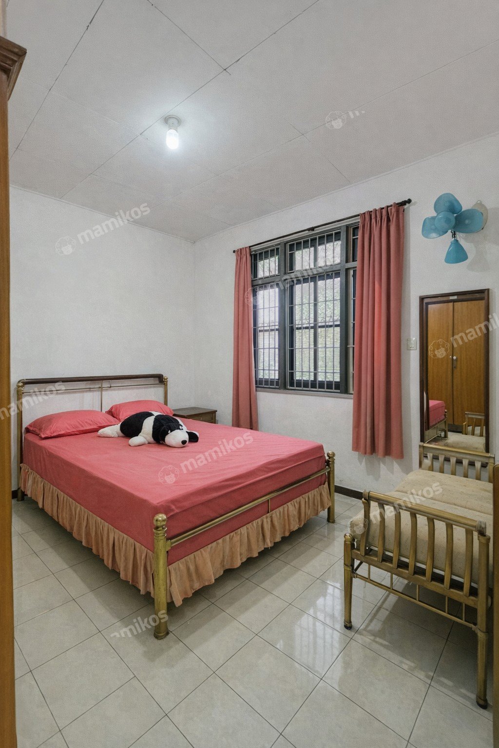 Rumah Sertifikat SHM 4 Kamar Tidur 4 Kamar Mandi Pulomas Jakarta Timur - Photo 5