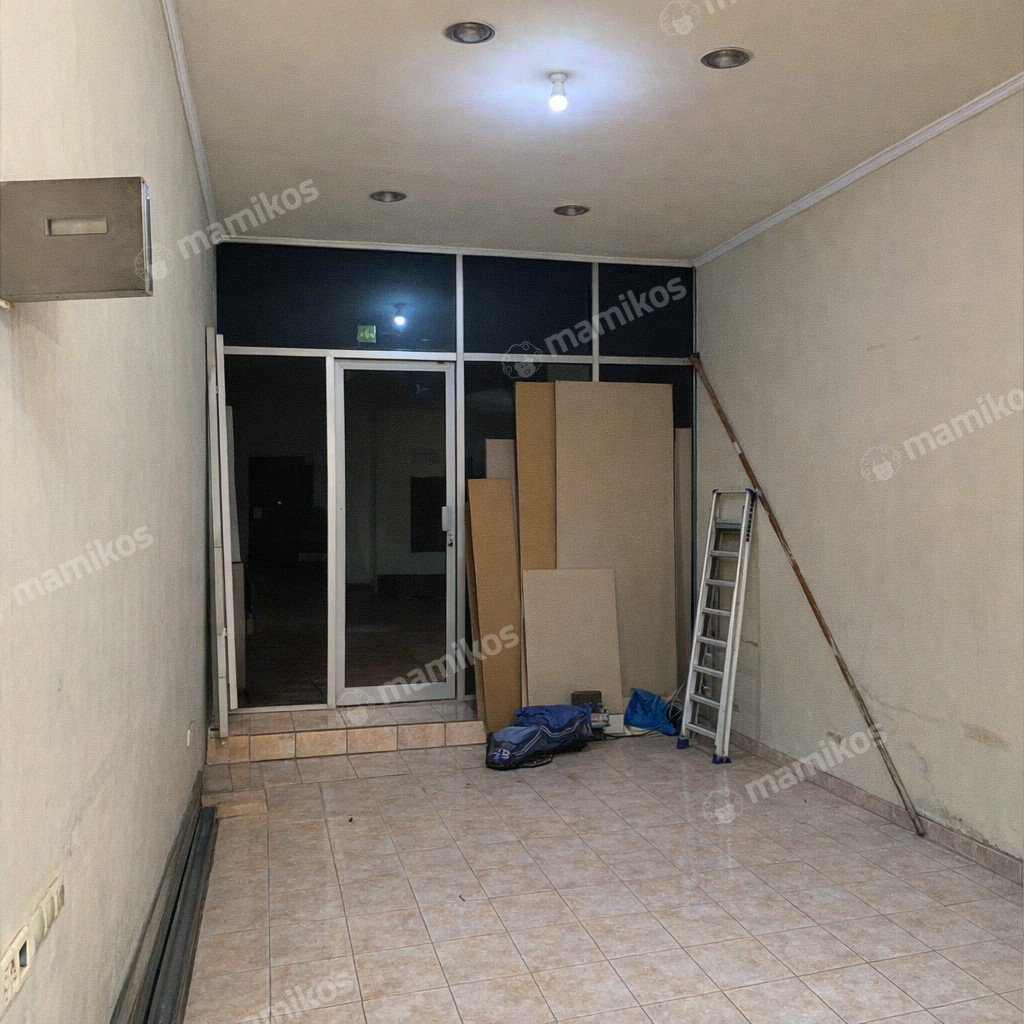 Rumah Sertifikat SHM 3 Kamar Tidur 3 Kamar Mandi Permata Buana Jakarta Barat - Photo 5