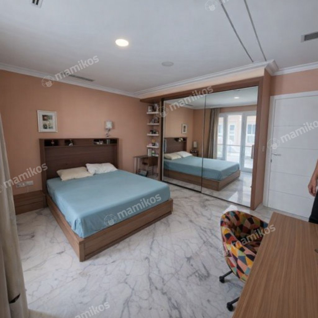 Rumah Sertifikat HGB 4 Kamar Tidur 4 Kamar Mandi Tanjung Duren Jakarta Barat - Photo 4