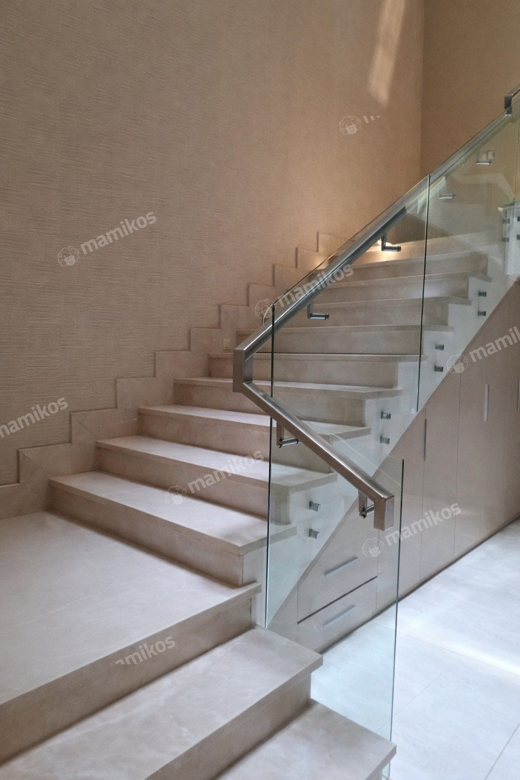 Rumah Sertifikat SHM 5 Kamar Tidur 4 Kamar Mandi Pantai Indah Kapuk Jakarta Utara - Photo 5