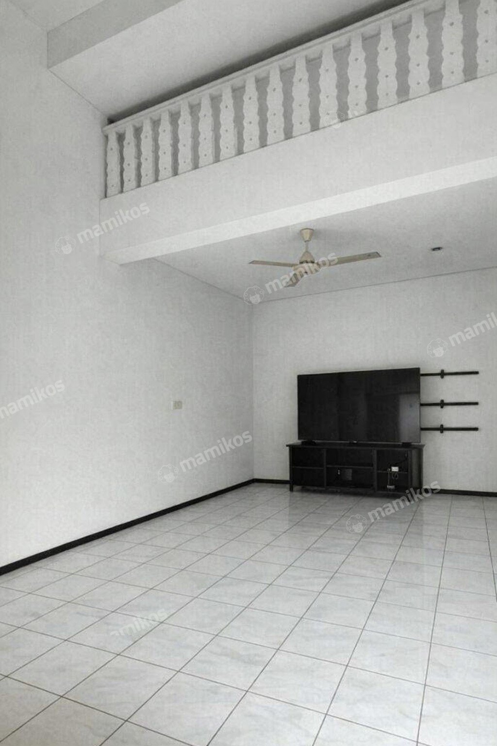 Rumah Sertifikat SHM 3 Kamar Tidur 2 Kamar Mandi Kelapa Gading Jakarta Utara - Photo 2