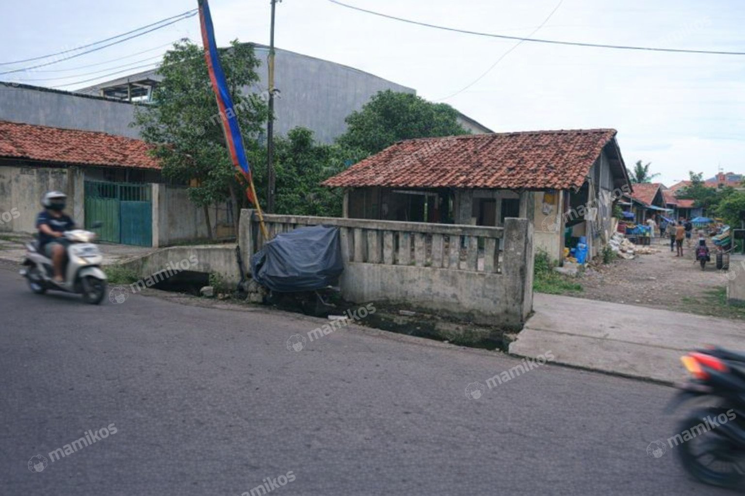 Rumah Sertifikat SHM 40 Kamar Tidur 40 Kamar Mandi Cengkareng Jakarta Barat - Photo 3