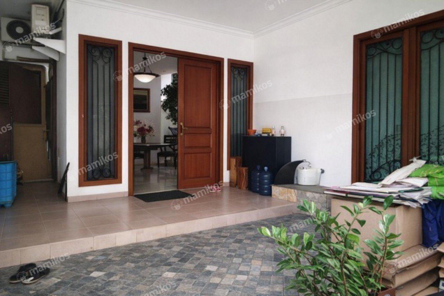 Rumah 4KT 3KM Puri Indah Jakarta Barat