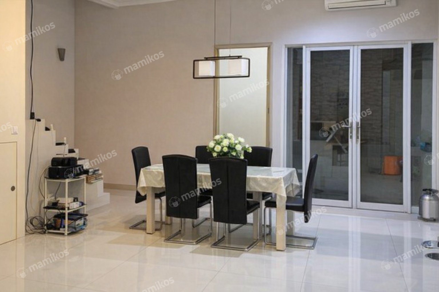 Rumah Sertifikat SHM 5 Kamar Tidur 3 Kamar Mandi Kelapa Gading Jakarta Utara