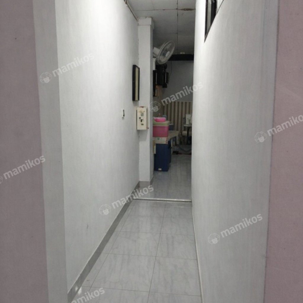 Rumah Sertifikat SHM 3 Kamar Tidur 2 Kamar Mandi Jelambar Jakarta Barat - Photo 2