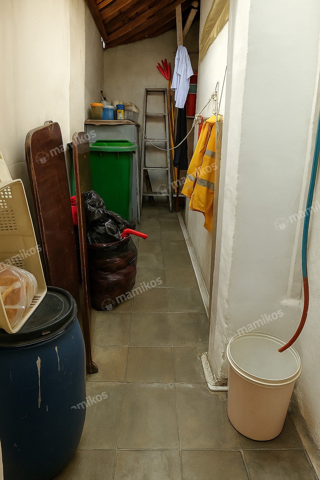 Rumah Sertifikat SHM 5 Kamar Tidur 2 Kamar Mandi Tambora Jakarta Barat - Photo 2