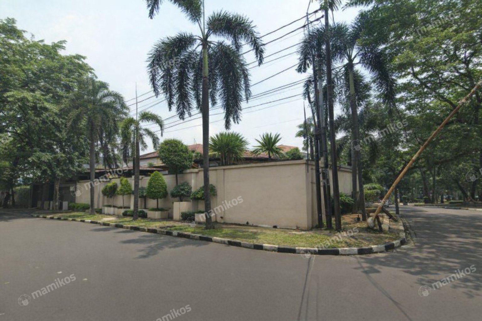 Rumah Sertifikat SHM 2 Kamar Tidur 2 Kamar Mandi Joglo Jakarta Barat - Photo 2