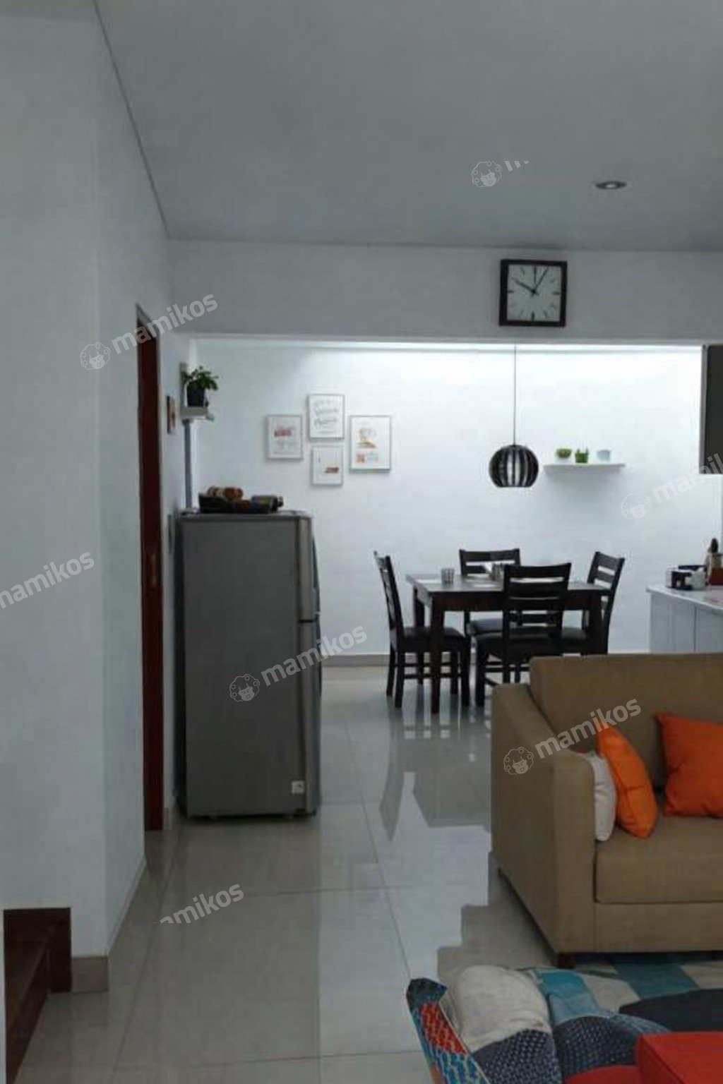 Rumah Sertifikat SHM 3 Kamar Tidur 2 Kamar Mandi Petukangan Jakarta Selatan - Photo 3