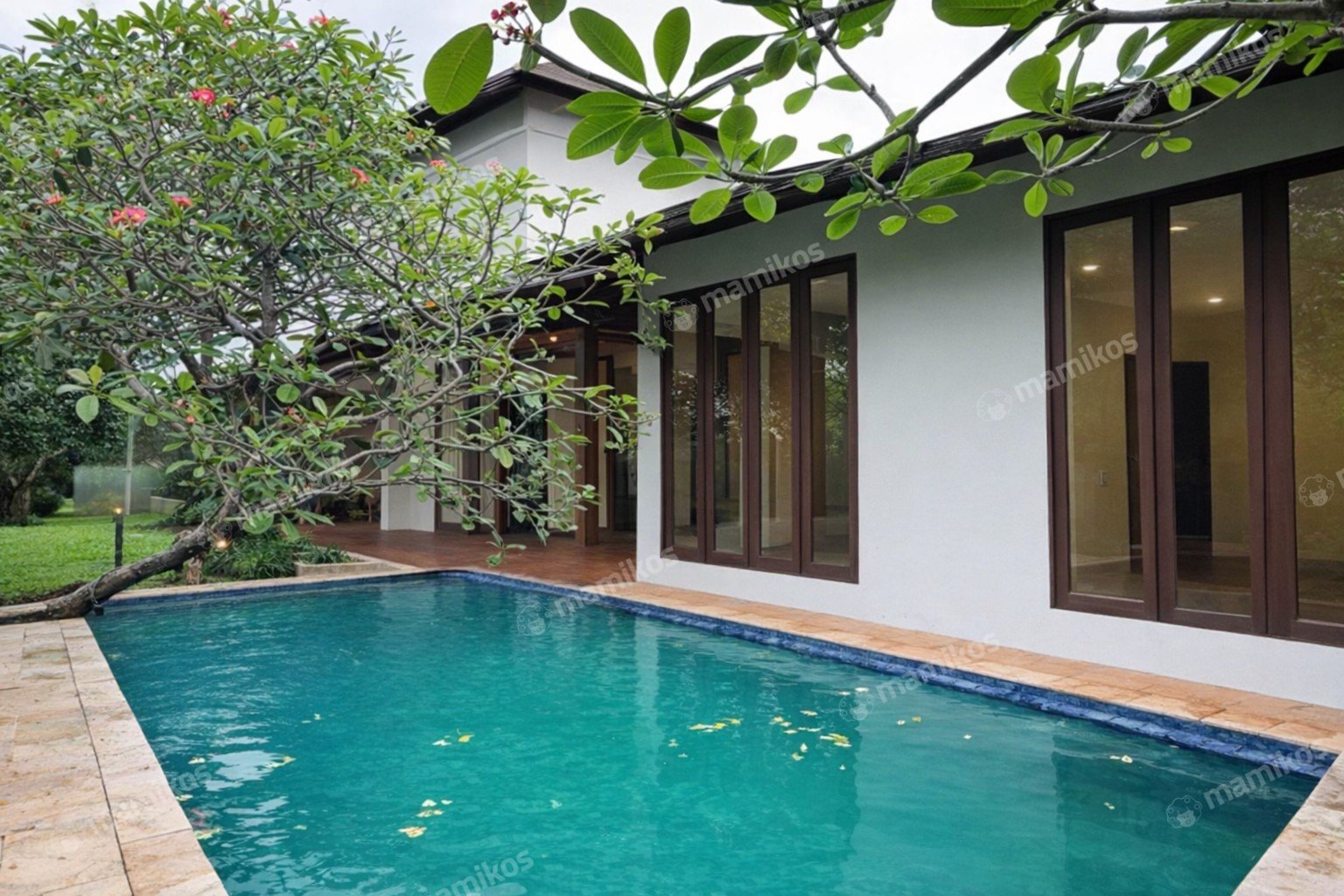 Rumah Sertifikat SHM 5 Kamar Tidur 4 Kamar Mandi Kemang Jakarta Selatan