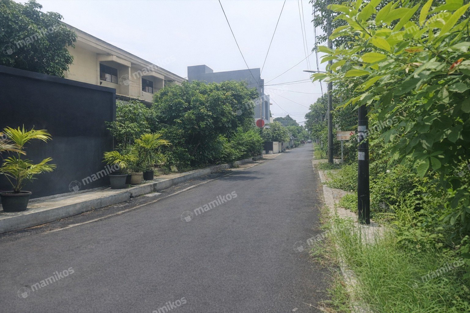 Rumah Sertifikat SHM 2 Lantai Kebon Jeruk Jakarta Barat - Photo 3