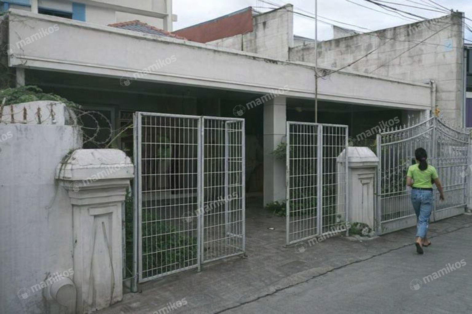 Rumah Sertifikat SHM 4 Kamar Tidur 2 Kamar Mandi Cengkareng Jakarta Barat