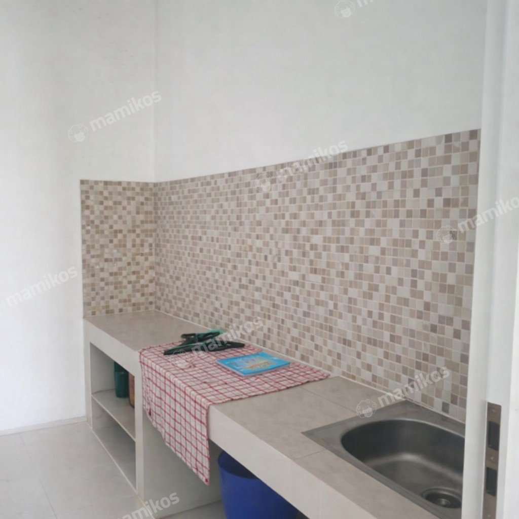 Rumah Sertifikat SHM 2 Kamar Tidur 1 Kamar Mandi Kota Wisata Jakarta Timur - Photo 5