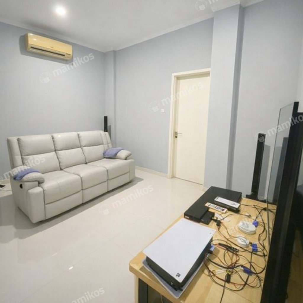Rumah Sertifikat SHM 3 Kamar Tidur 3 Kamar Mandi Tomang Jakarta Barat - Photo 3