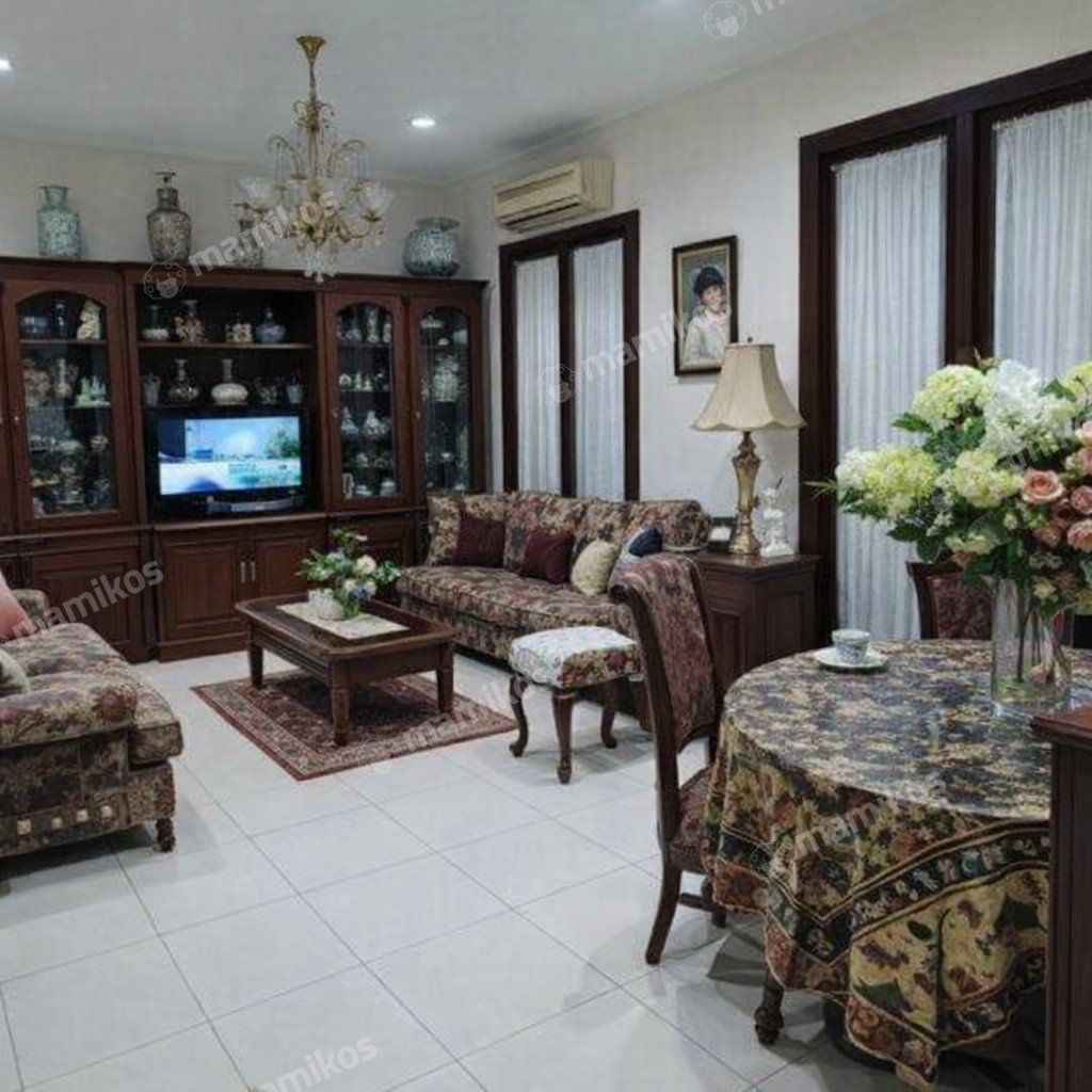 Rumah Sertifikat SHM 4 Kamar Tidur 3 Kamar Mandi Sektor 1 - Bintaro Jakarta Selatan