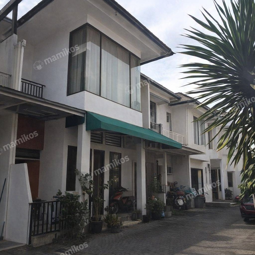 Rumah Sertifikat SHM 4 Kamar Tidur 3 Kamar Mandi Sektor 1 - Bintaro Jakarta Selatan - Photo 2