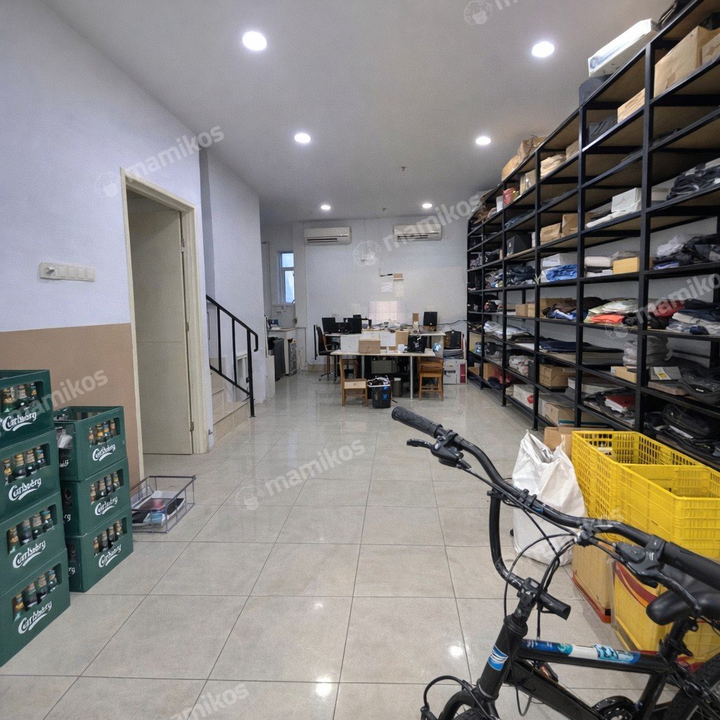 Rumah Sertifikat SHM 4 Kamar Tidur 3 Kamar Mandi Taman Surya Jakarta Barat - Photo 2