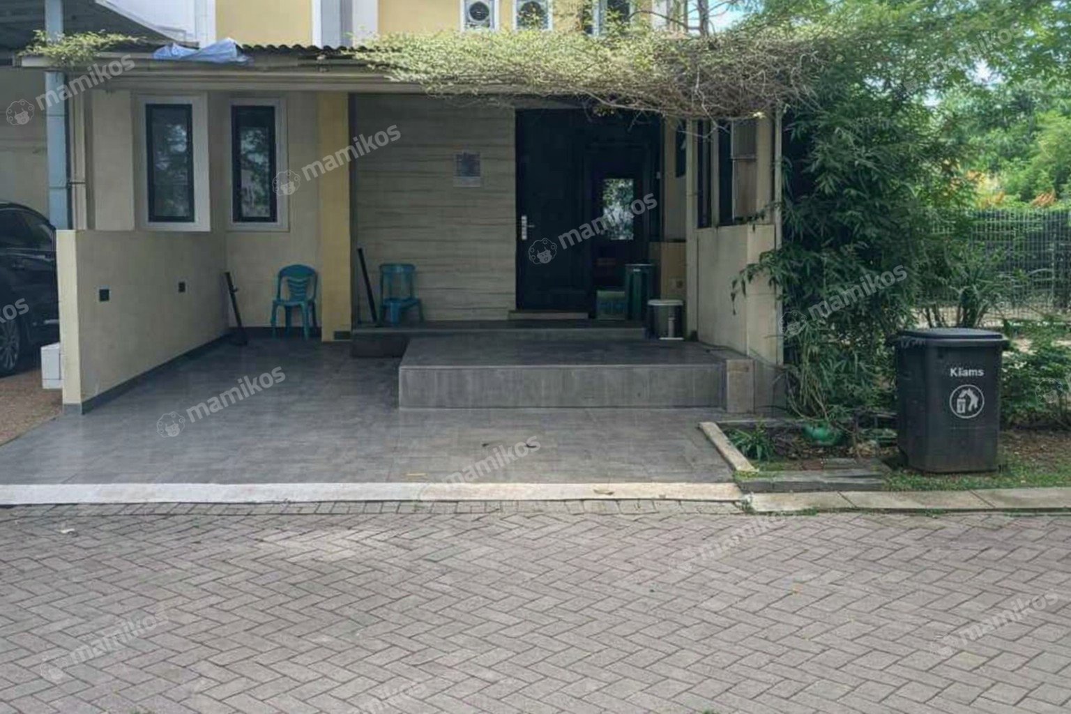 Rumah 4 Kamar Tidur 3 Kamar Mandi 2 Lantai Daan Mogot Jakarta Barat