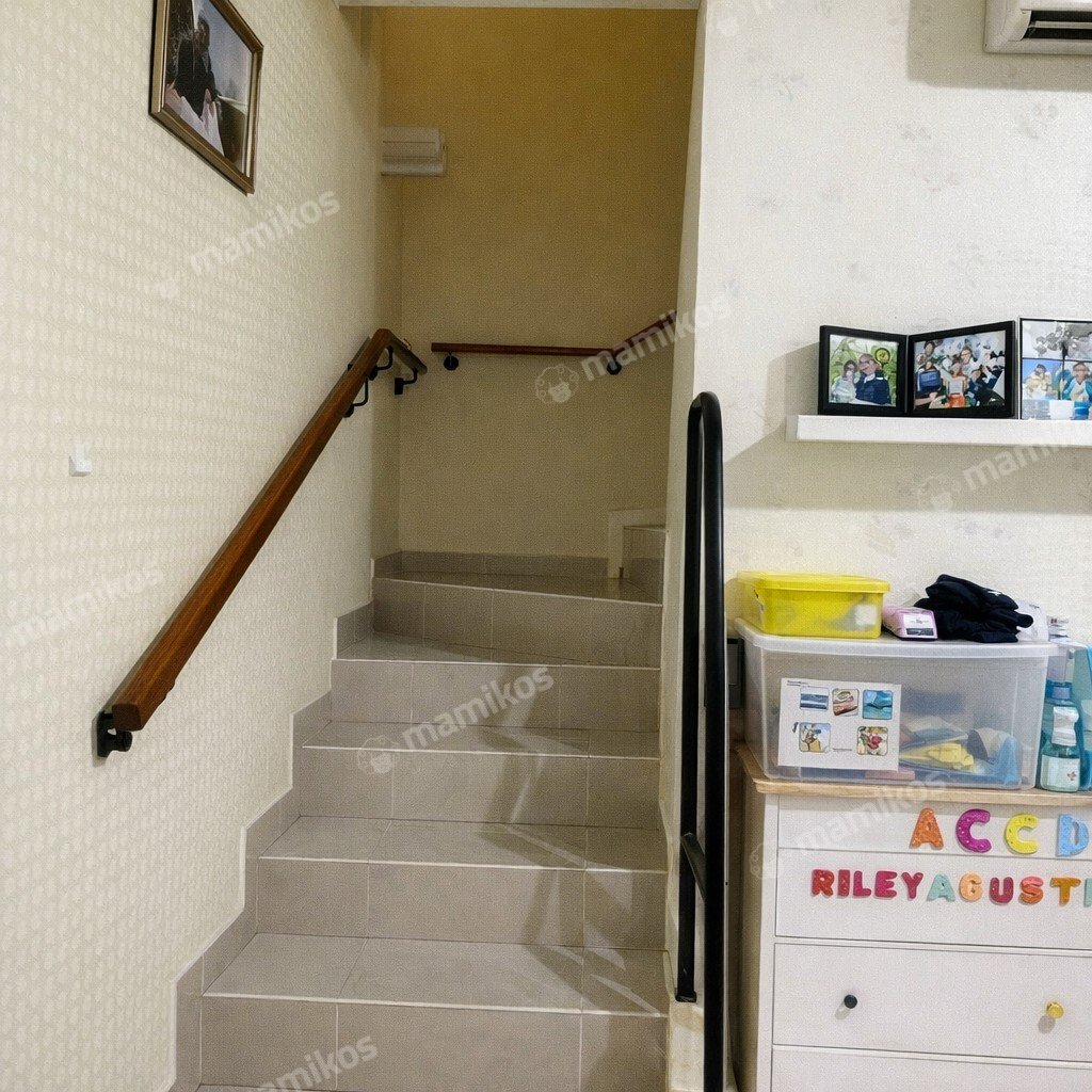 Rumah 4 Kamar Tidur 3 Kamar Mandi 2 Lantai Daan Mogot Jakarta Barat - Photo 4