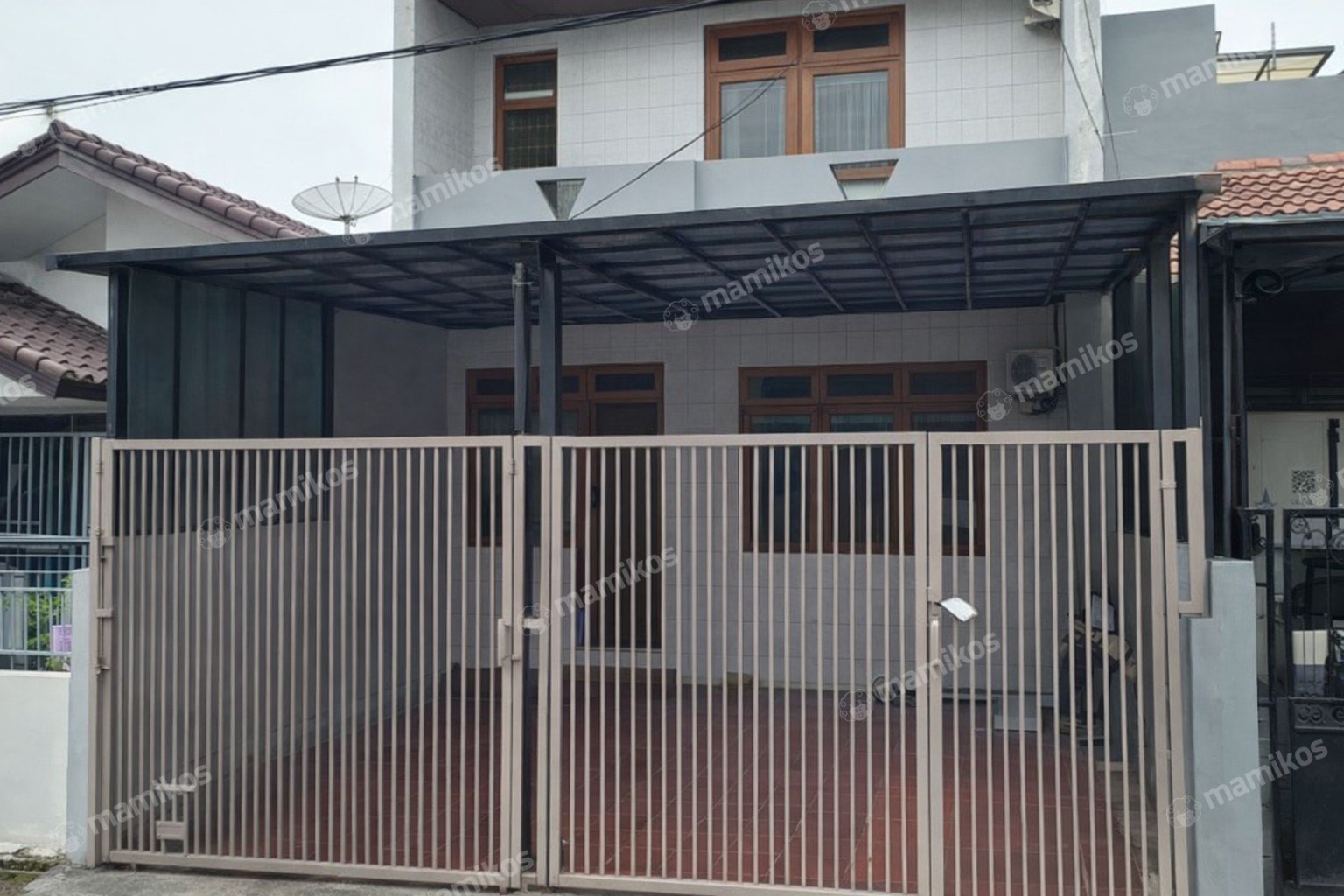 Rumah Sertifikat SHM 3 Kamar Tidur 3 Kamar Mandi Duri Kosambi Jakarta Barat