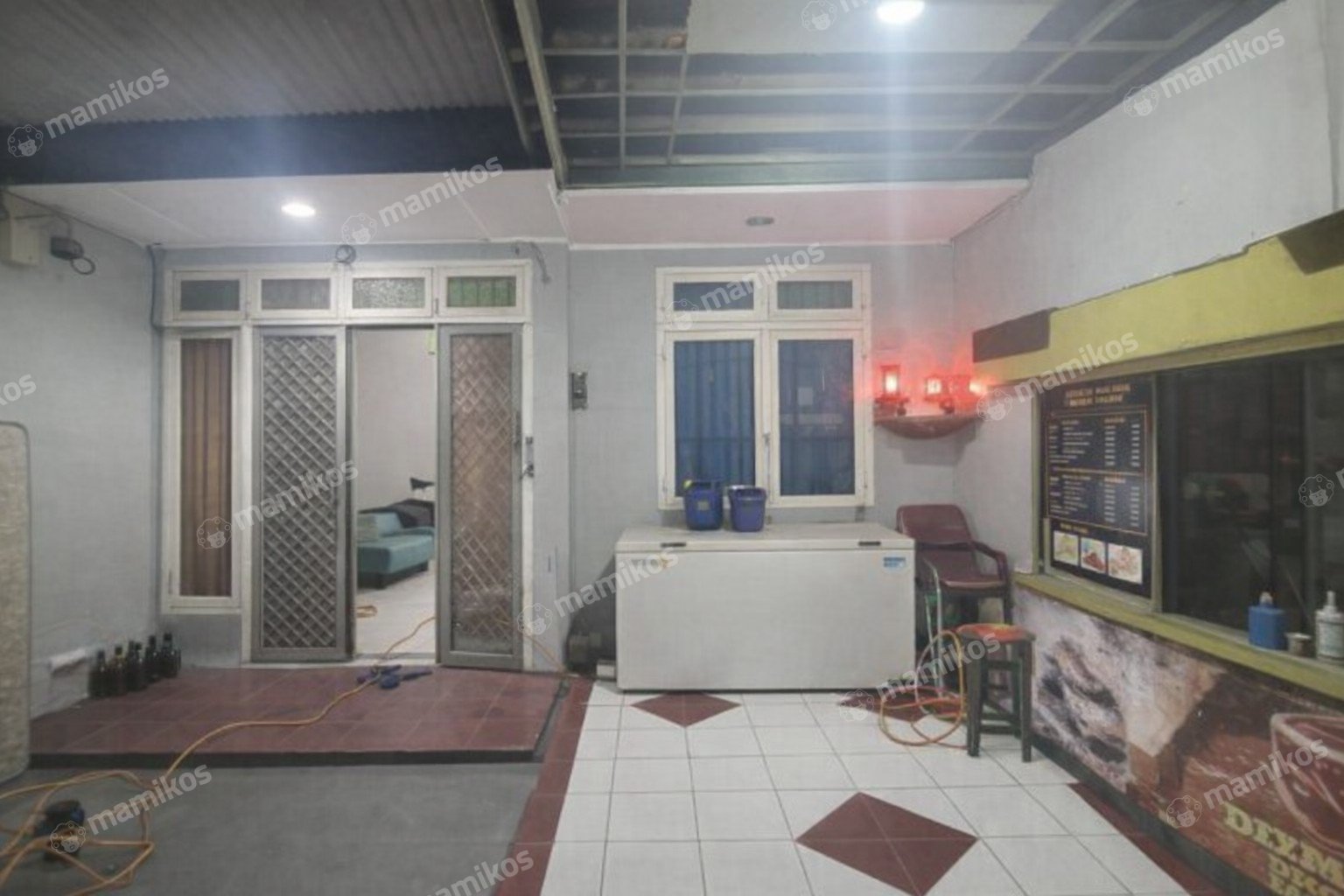 Rumah Sertifikat SHM 3 Kamar Tidur 2 Kamar Mandi Taman Palem Jakarta Barat