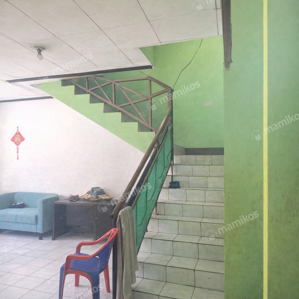 Rumah Sertifikat SHM 3 Kamar Tidur 2 Kamar Mandi Taman Palem Jakarta Barat - Photo 5