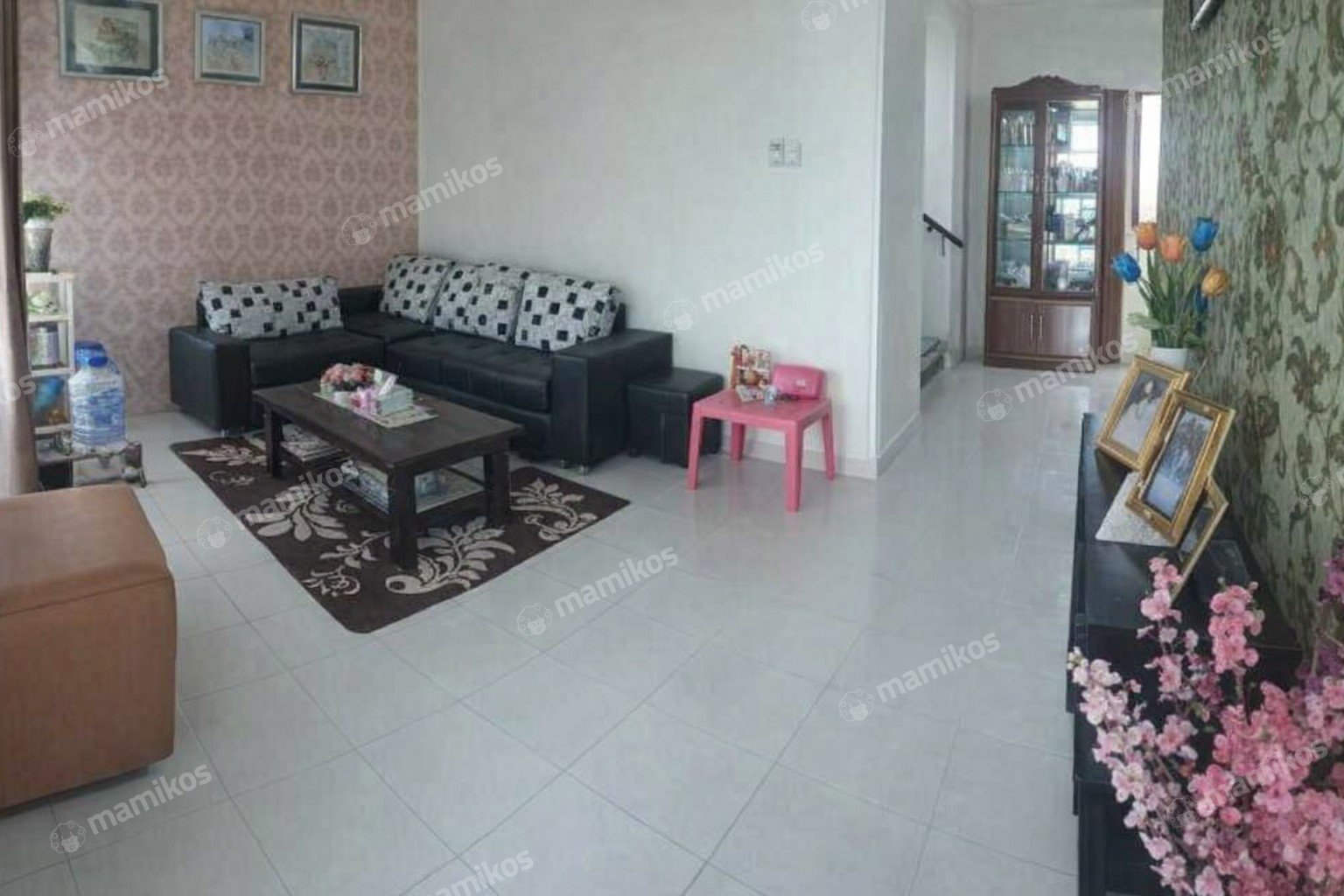 Rumah Sertifikat SHM 4 Kamar Tidur 4 Kamar Mandi Cibubur Jakarta Timur - Photo 2