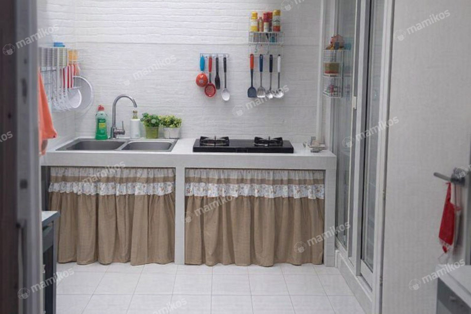 Rumah Sertifikat SHM 4 Kamar Tidur 4 Kamar Mandi Cibubur Jakarta Timur - Photo 5