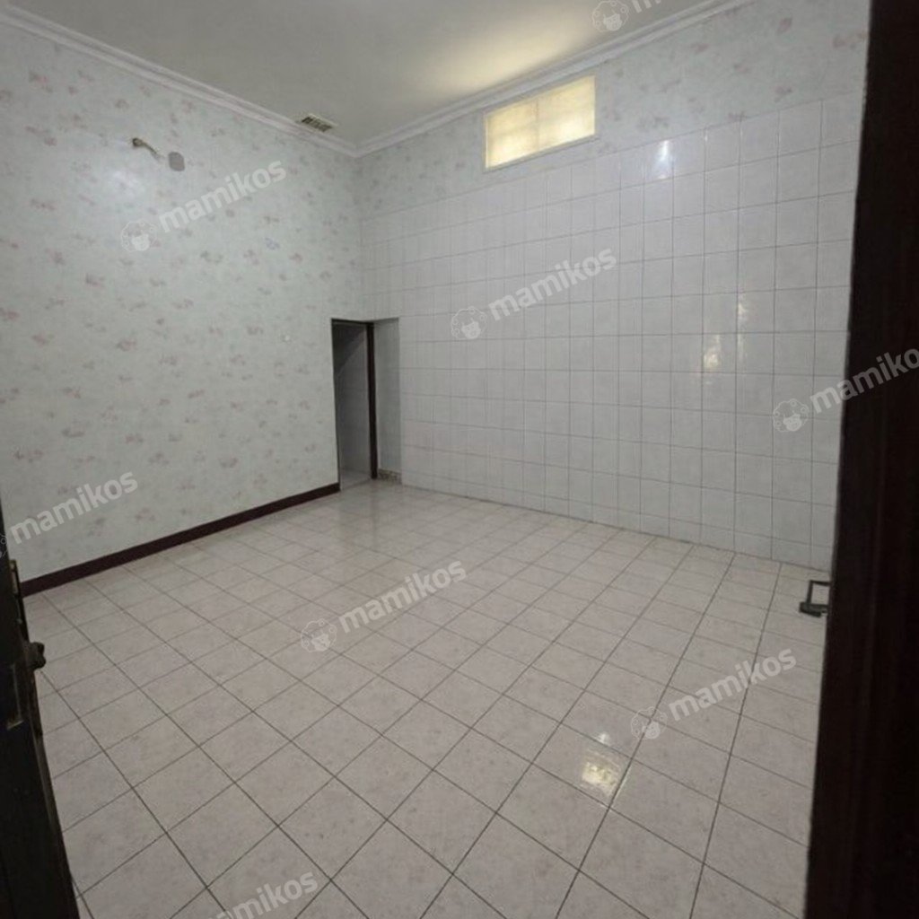 Rumah Sertifikat SHM 3 Kamar Tidur 2 Kamar Mandi Duri Kosambi Jakarta Barat - Photo 2