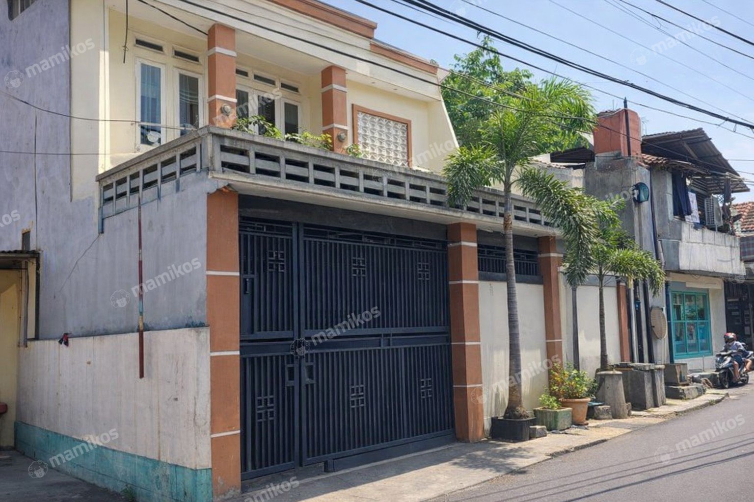 Rumah Sertifikat SHM 4 Kamar Tidur 3 Kamar Mandi Kelapa Dua Jakarta Barat