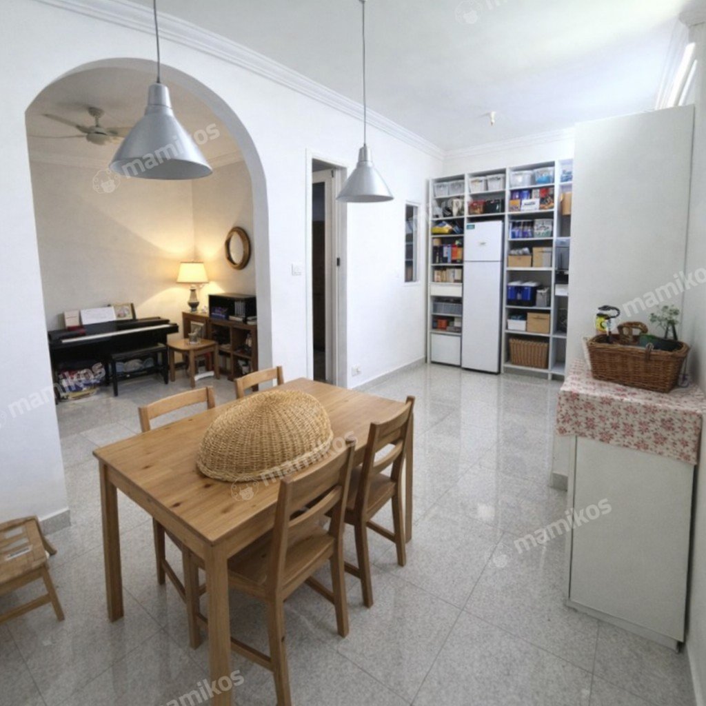 Rumah Sertifikat SHM 4 Kamar Tidur 3 Kamar Mandi Metland Menteng Jakarta Timur - Photo 2
